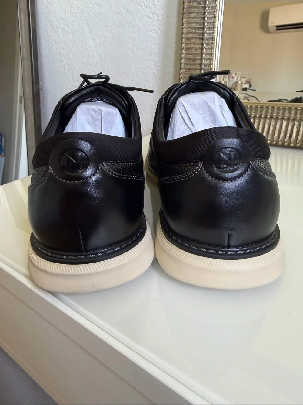 Nunn Bush Black Lace-Up Derby Shoes with Light Sole